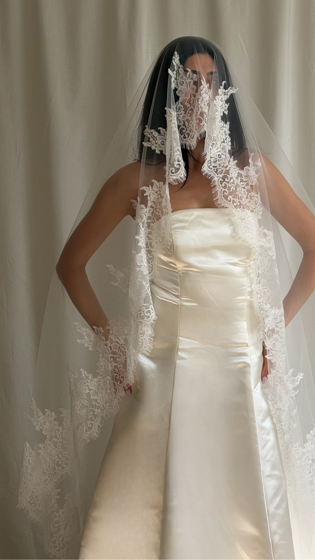 LACE TRIM MANTILLA VEIL (#7004)