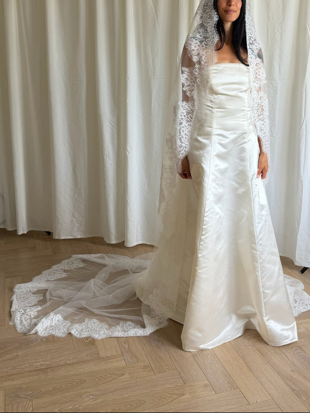 LACE TRIM MANTILLA VEIL (#7005)
