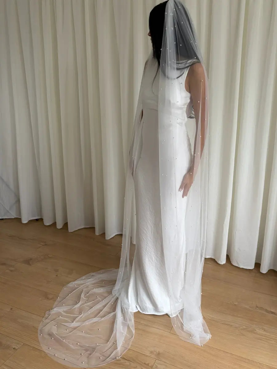 Soft tulle pearl wedding veil
