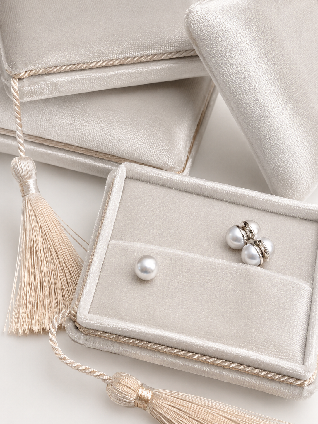 aaisle pearl weighted veil charms