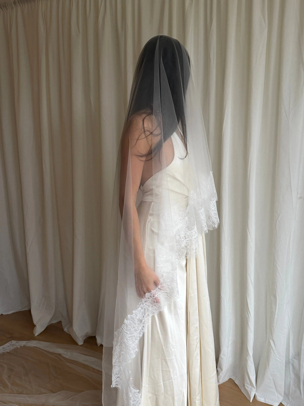 Soft signature tulle drop wedding veil