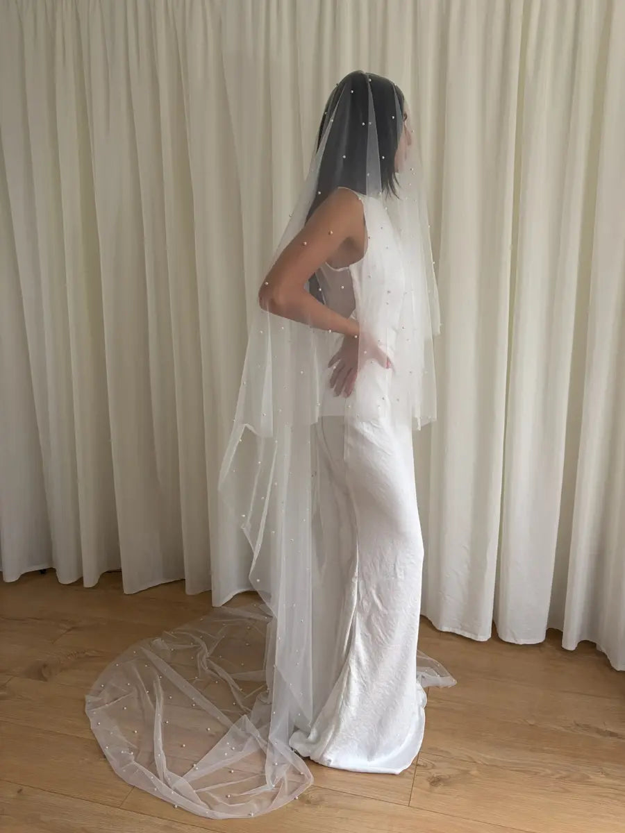 Soft tulle pearl wedding veil